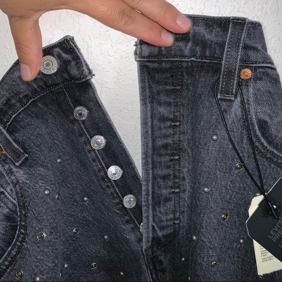 Levi’s 501 BNWT Stud Embellished Black Crop Jeans. - Picture 4 of 12
